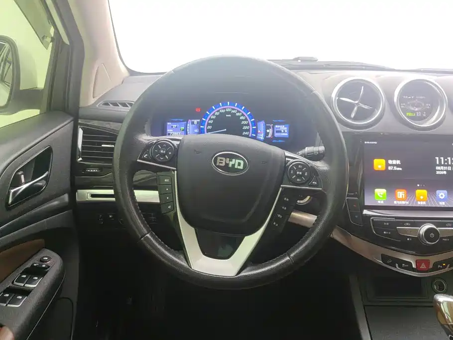 BYD S7 — миниатюра 15