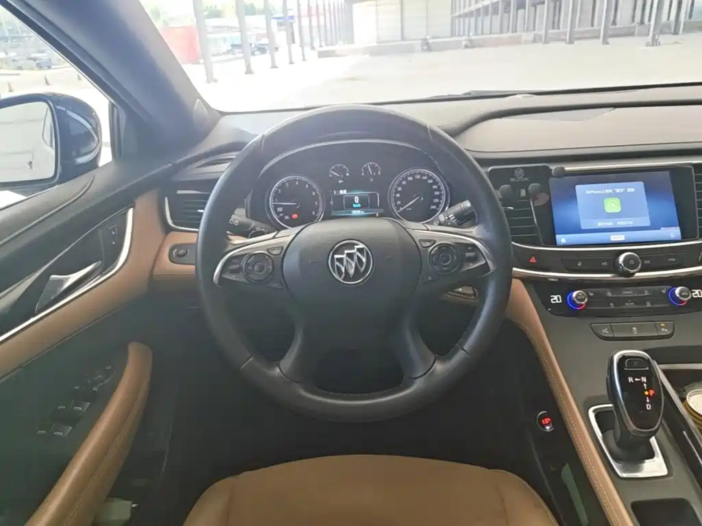 Buick LaCrosse — миниатюра 11