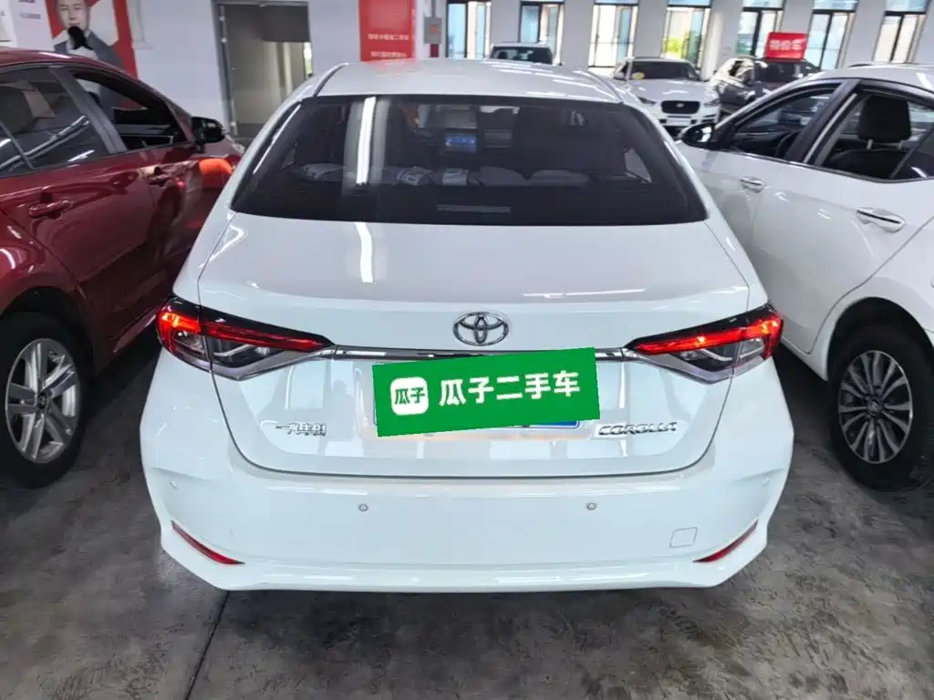 Toyota Corolla — миниатюра 6