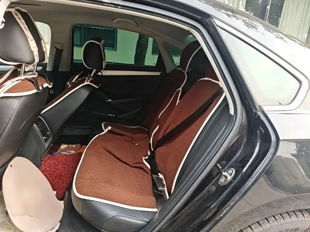 Volkswagen Passat — миниатюра 17