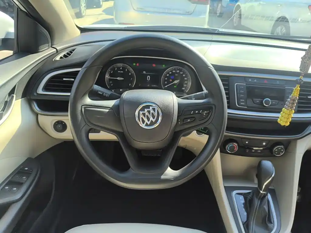 Buick Excelle — миниатюра 11