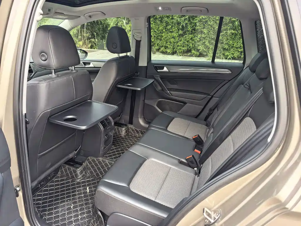 Volkswagen Golf Sportsvan — миниатюра 9