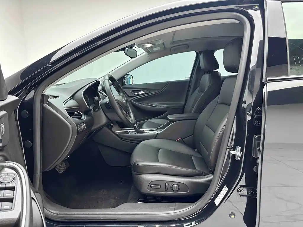 CHEVROLET MAI RUIBAO XL