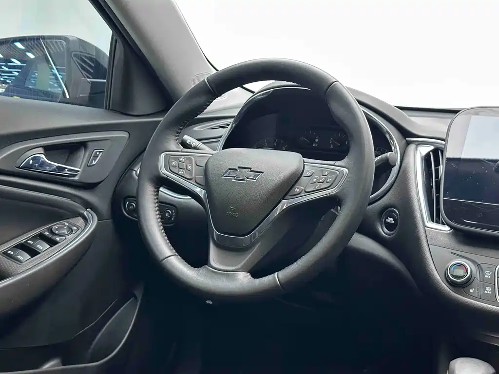 CHEVROLET MAI RUIBAO XL