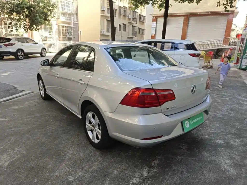 Volkswagen Bora — миниатюра 5