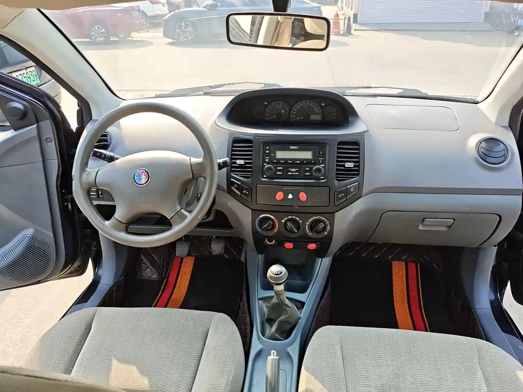 Geely King Kong — миниатюра 10