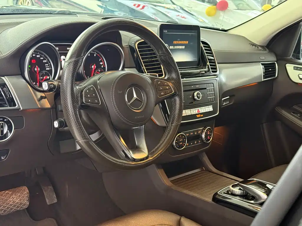 Mercedes-Benz GLS 2017 GLS 400 4MATIC