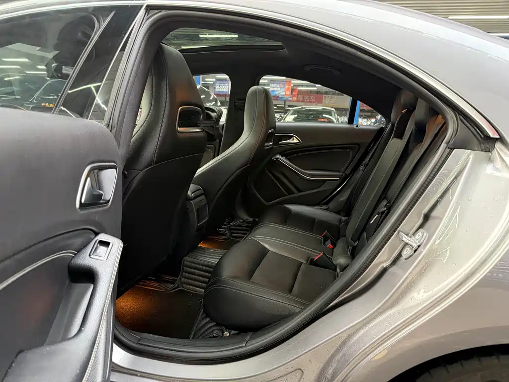 Mercedes-Benz CLA (Import) — миниатюра 7