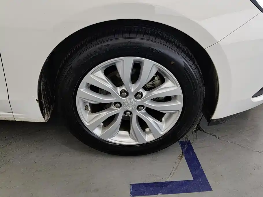 Buick Excelle — миниатюра 6