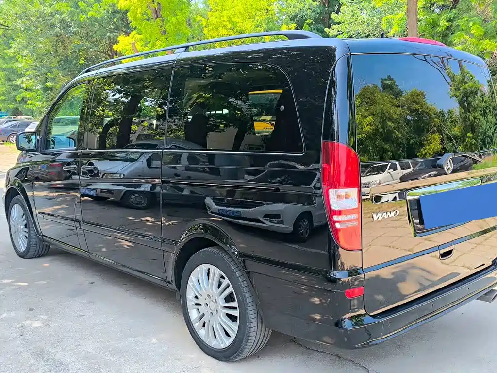 Mercedes-Benz Viano — миниатюра 4
