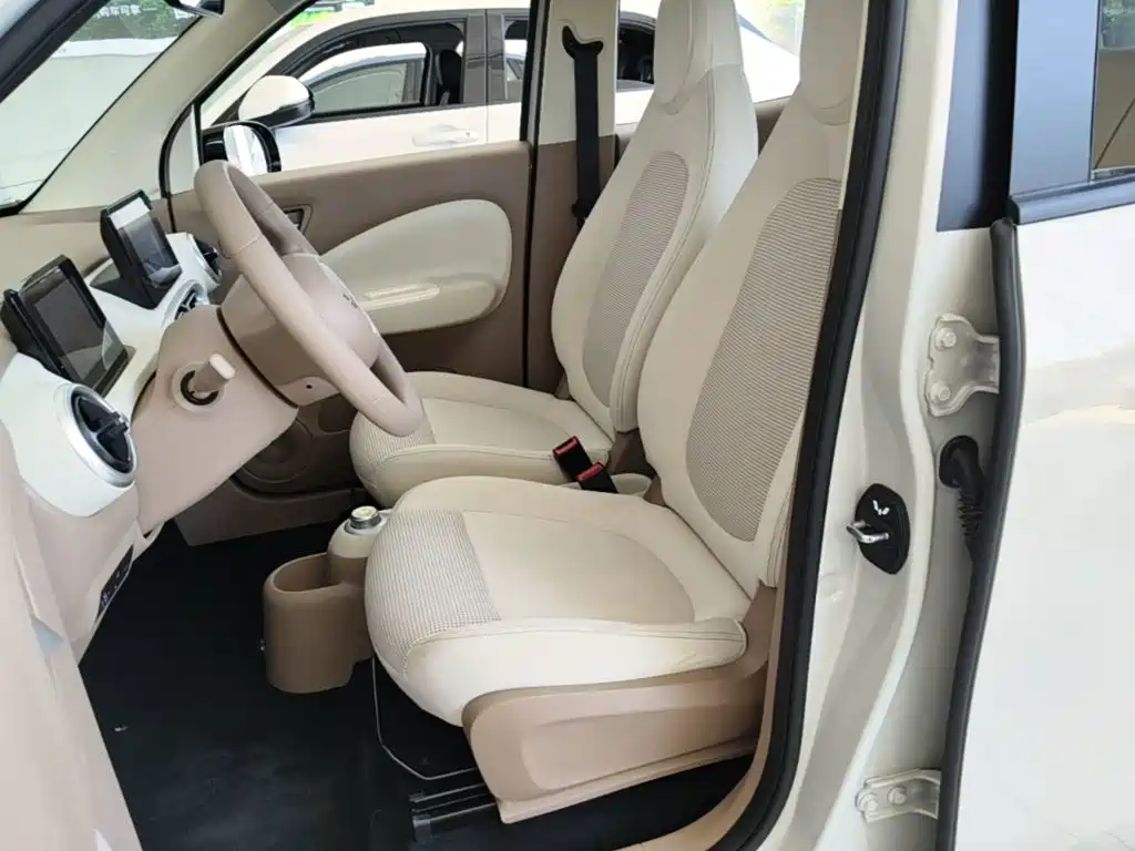 Wuling MINIEV — миниатюра 15
