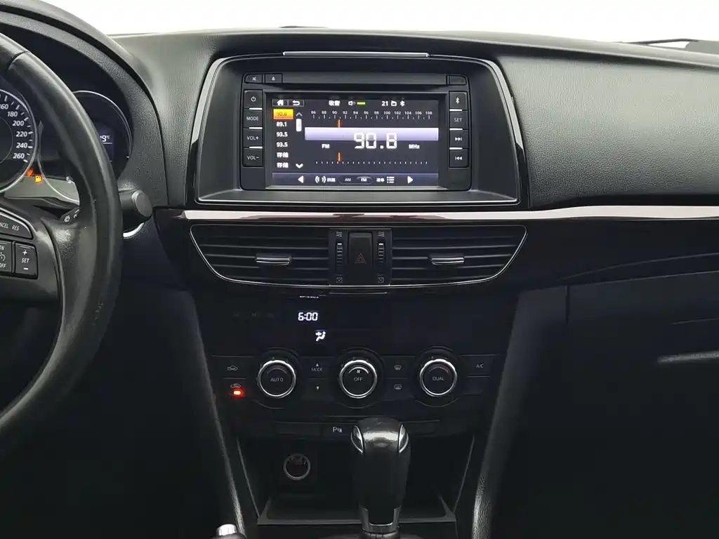 Mazda Atenza — миниатюра 12