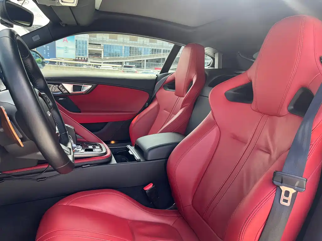 Jaguar F-TYPE — миниатюра 13