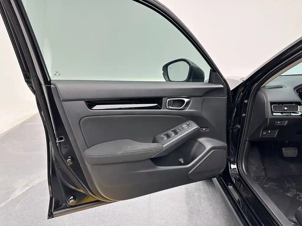 Honda Civic — миниатюра 14