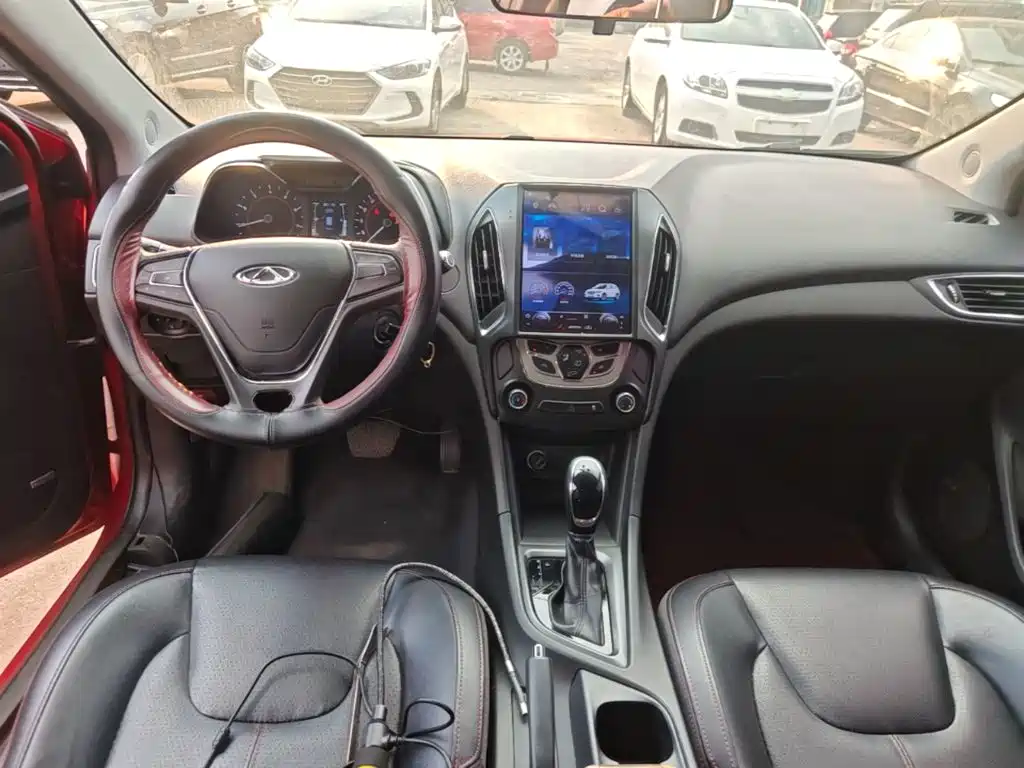 Chery Arrizo 5 — миниатюра 10