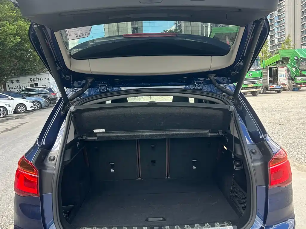 BMW X1 — миниатюра 15