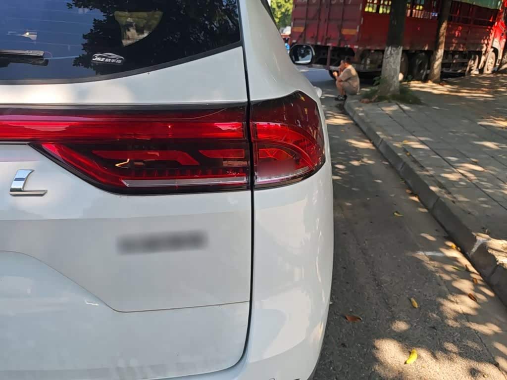 Haval Haval H6 1.5 л 2021 г. Белый, пробег 46100 км