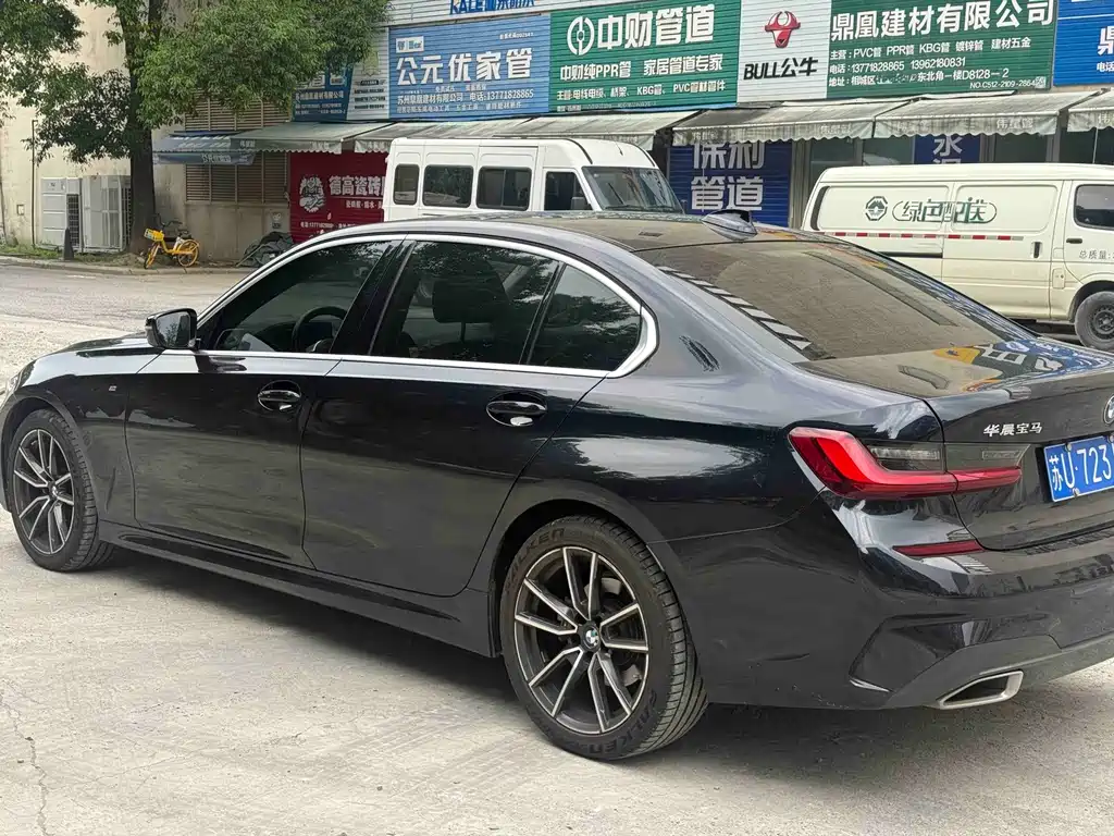 BMW 3 Series — миниатюра 7