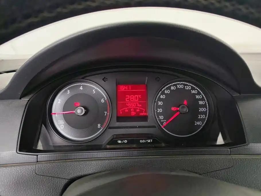 Volkswagen Santana — миниатюра 14