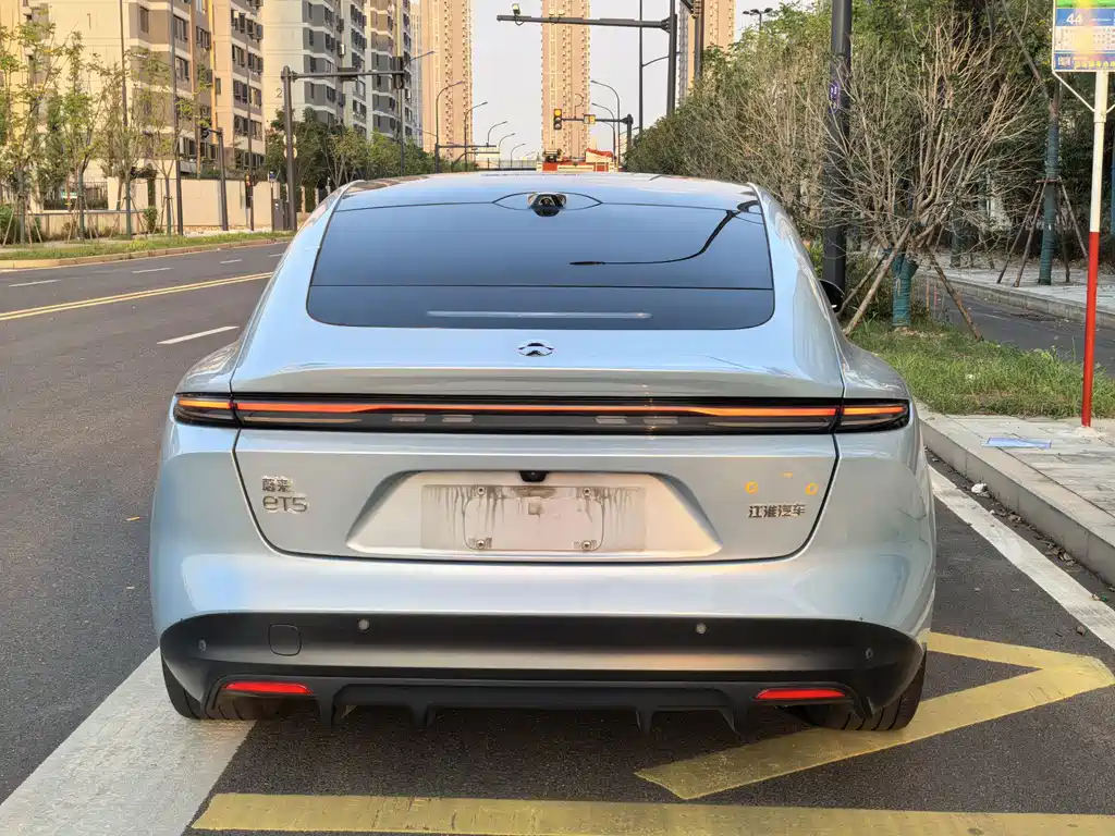 NIO ET5 — миниатюра 5