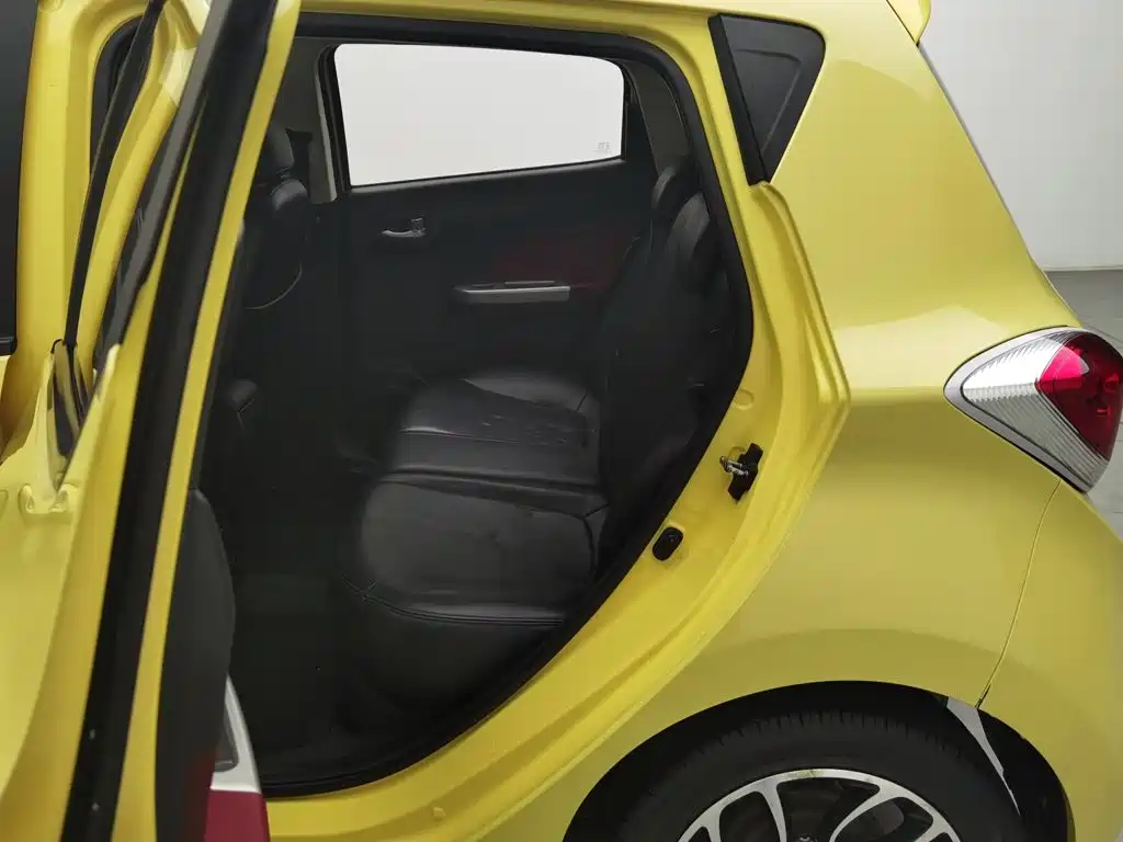 Changan BenBen — миниатюра 15
