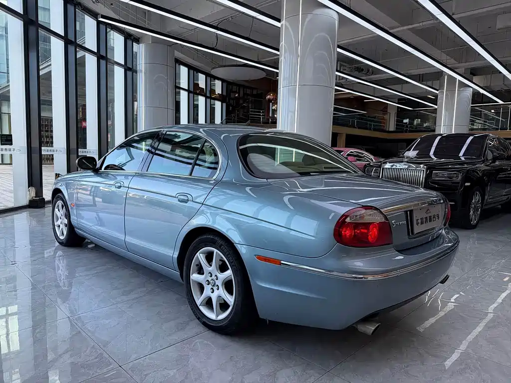 Jaguar S-TYPE — миниатюра 15