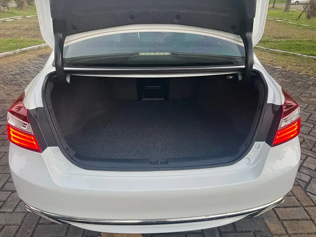 Honda Accord — миниатюра 20