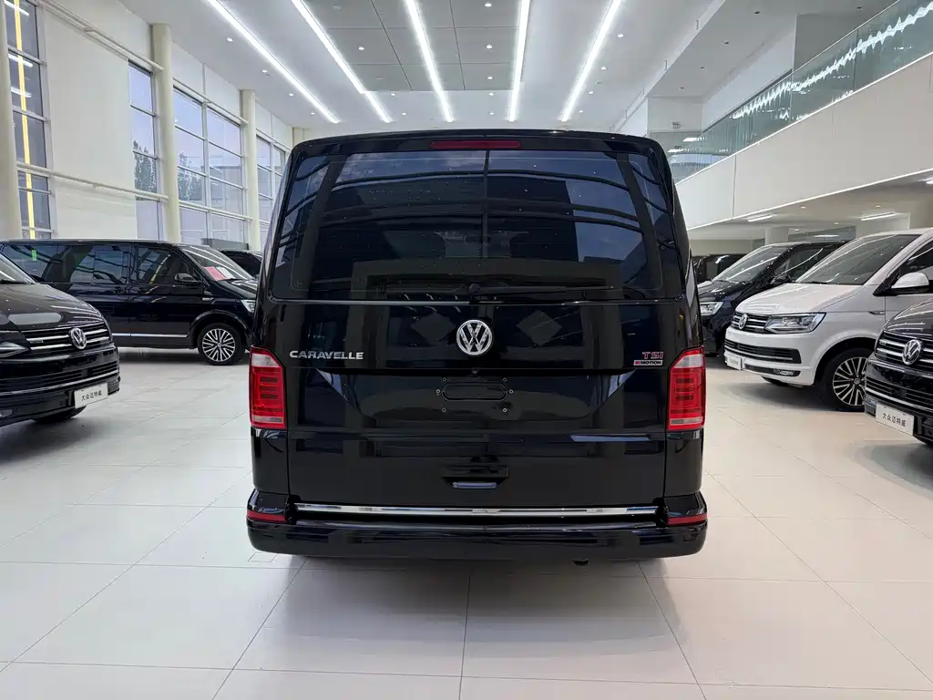 Volkswagen Caravelle — миниатюра 5
