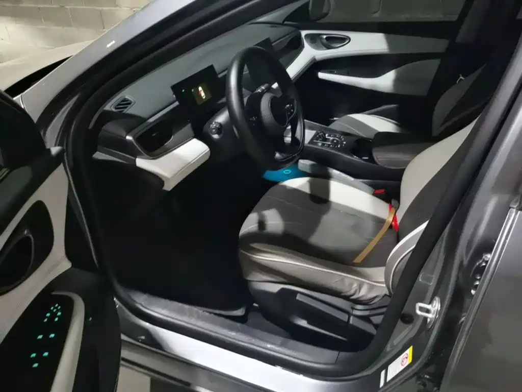 BYD Seal 05 DM-i — миниатюра 18