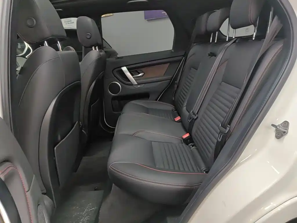 Land Rover Discovery Sport — миниатюра 17