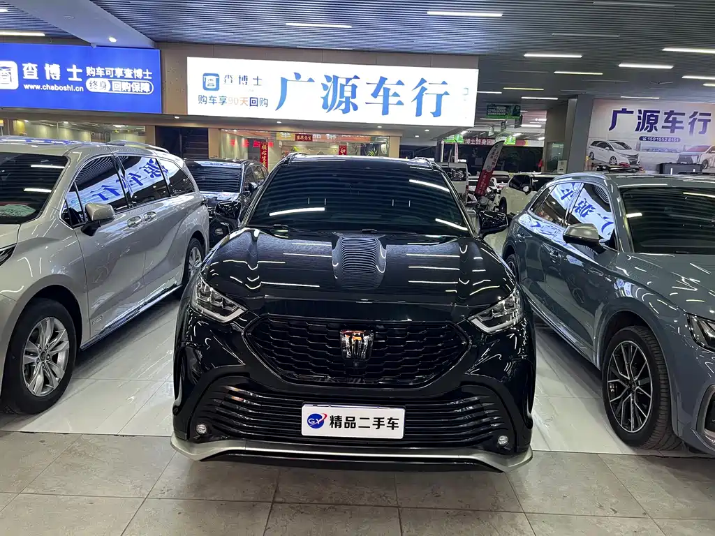Toyota Crown Kluger — миниатюра 3