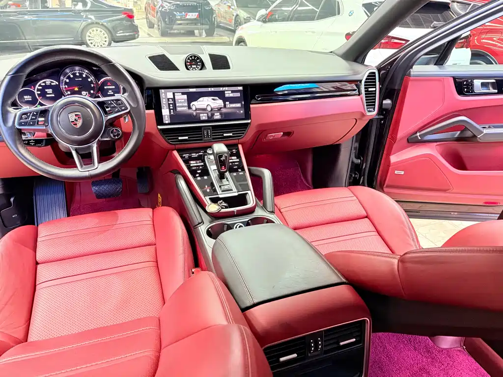 Porsche Cayenne — миниатюра 25