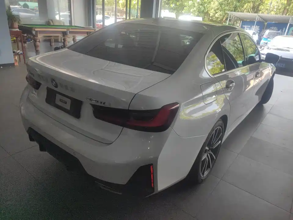 BMW 3 Series — миниатюра 10