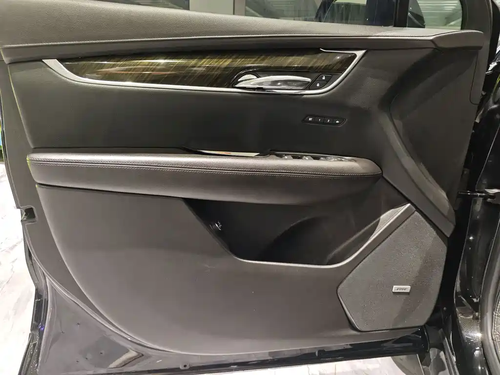 Cadillac XT5 — миниатюра 21