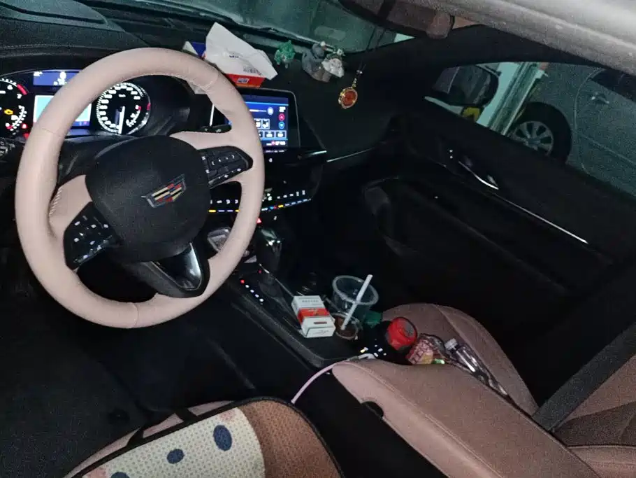 Cadillac CT4 — миниатюра 12