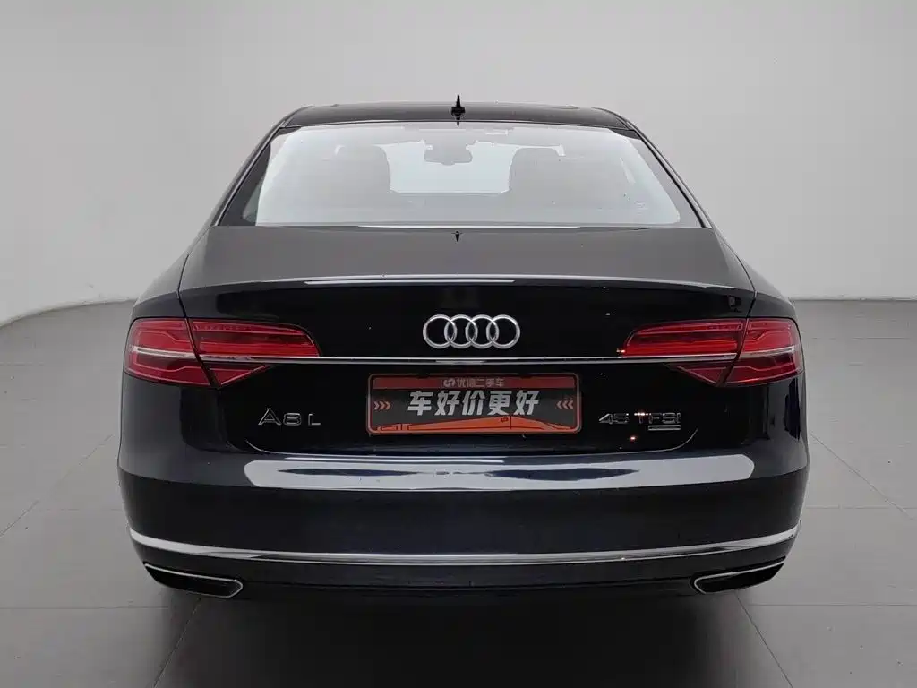 Audi A8 — миниатюра 4