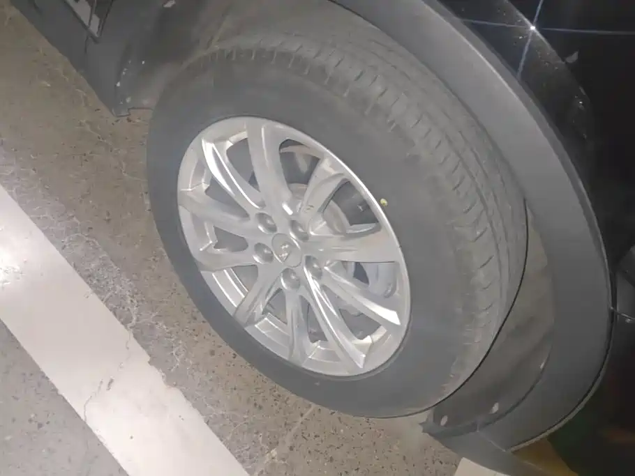 Cadillac XT4 — миниатюра 6