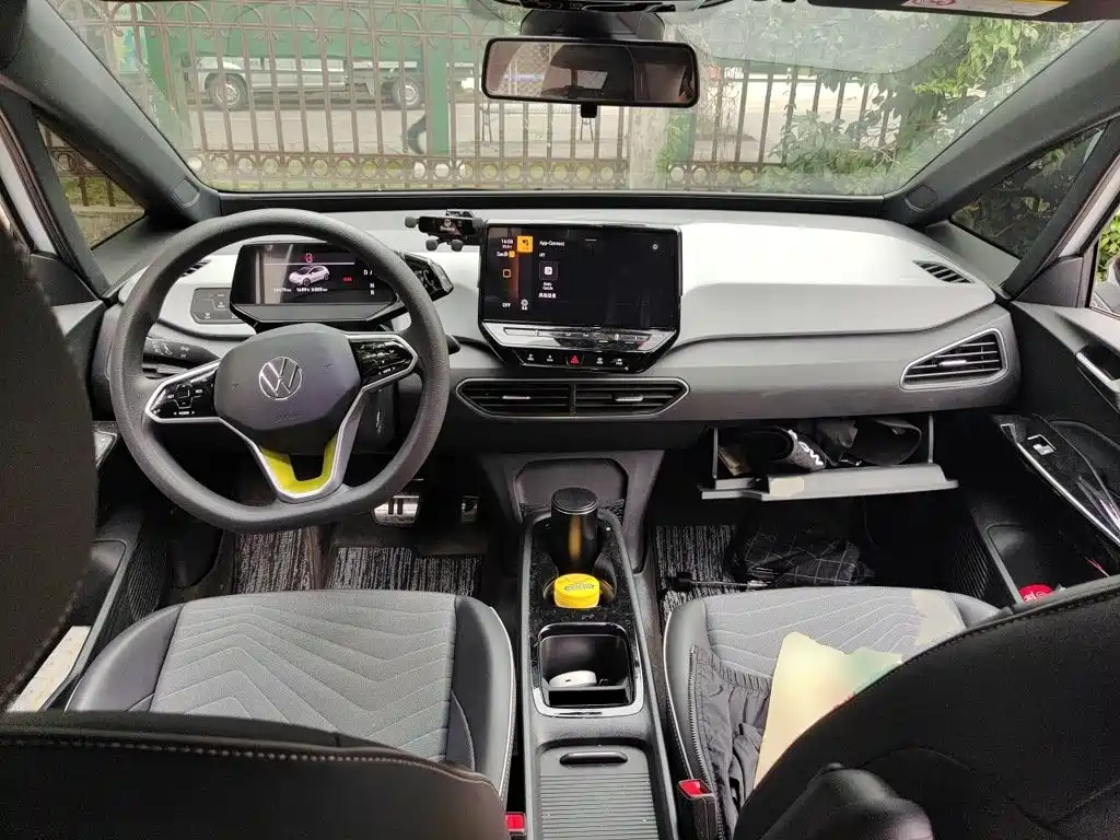 Volkswagen ID.3 — миниатюра 5