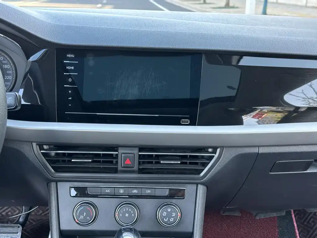 Volkswagen Lavida — миниатюра 12