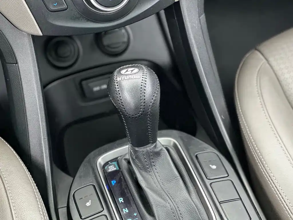 Hyundai Santa Fe (Import) — миниатюра 35