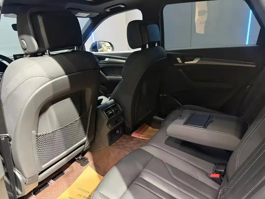 Audi Q5L — миниатюра 10