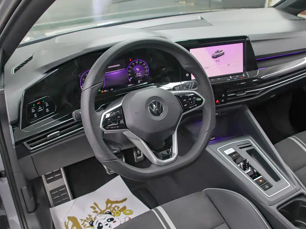 Volkswagen Golf — миниатюра 5