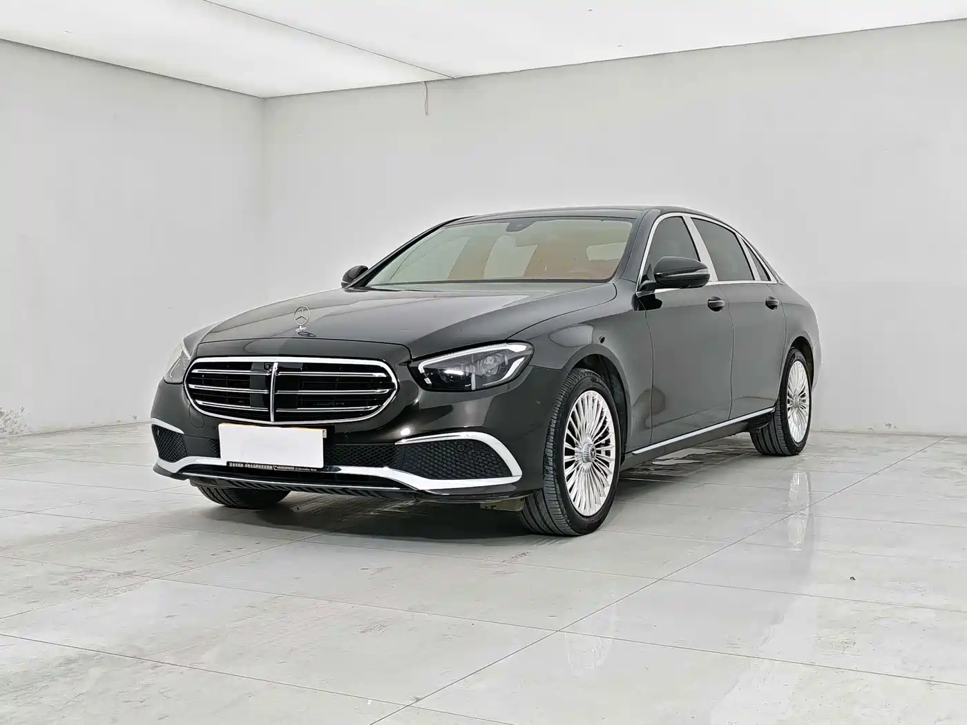奔驰E级 2023款 改款 E 300 L 时尚型 2023