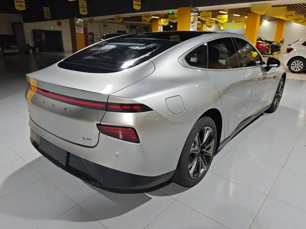 XPeng P7 — миниатюра 7