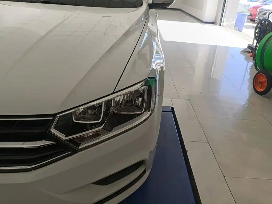 Volkswagen Bora — миниатюра 5