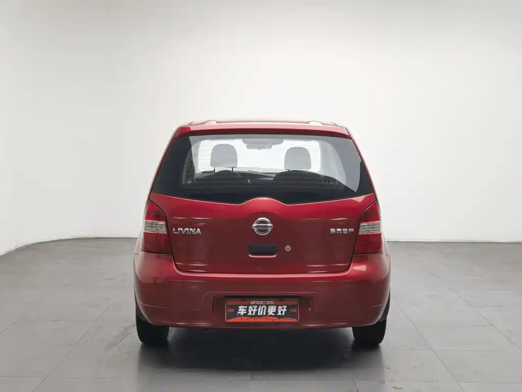 Nissan Livina — миниатюра 4