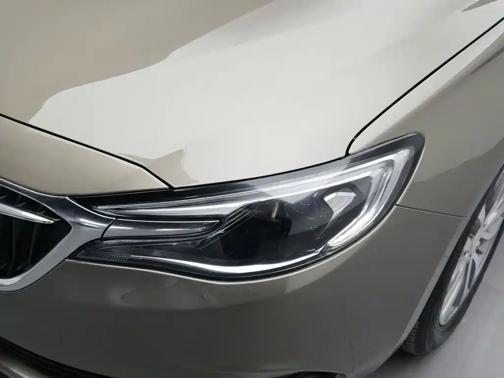 Buick Excelle — миниатюра 7