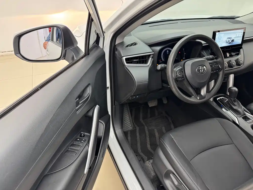 TOYOTA COROLLA SHARP AMPLIFIER