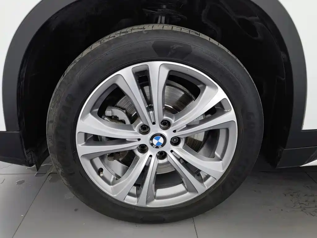 BMW X1 — миниатюра 17