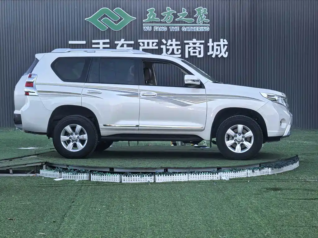 Toyota Prado (Import) — миниатюра 4